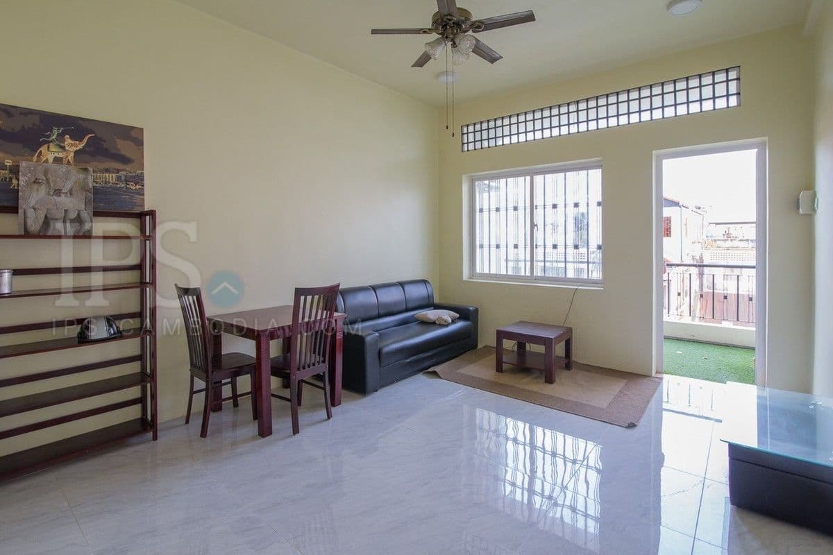1 Bedroom Renovated Flat For Sale - Phsar Kandal, Phnom Penhの部屋