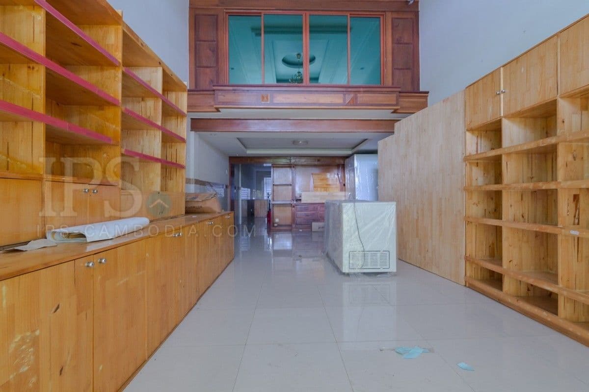 4 Bedrooms House For Sale - Sen Sok, PhnomPenh の部屋