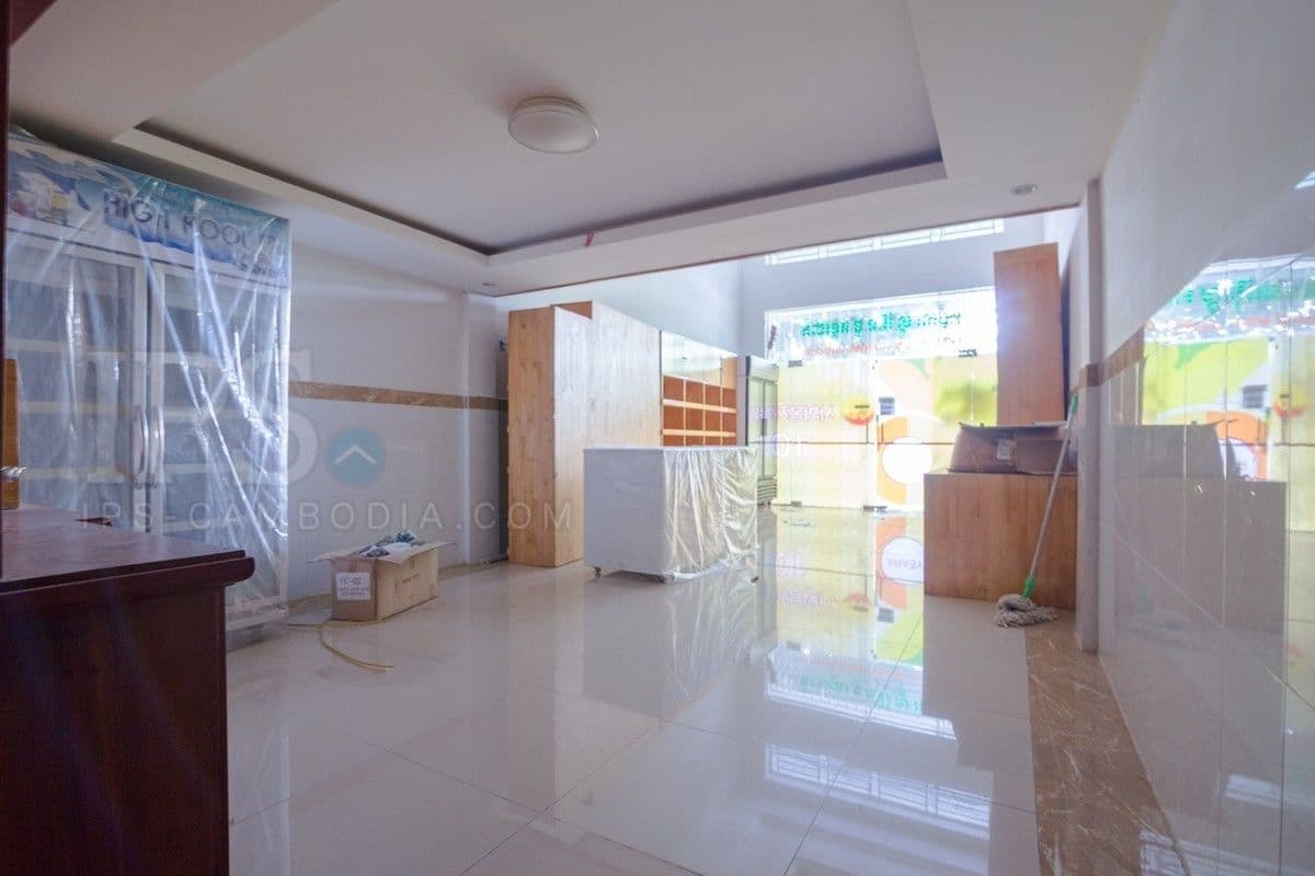 4 Bedrooms House For Sale - Sen Sok, PhnomPenh の部屋