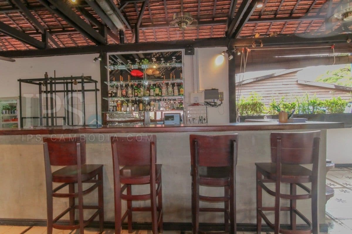 Business Restaurant  For Sale - Slor Kram, Siem Reapの部屋