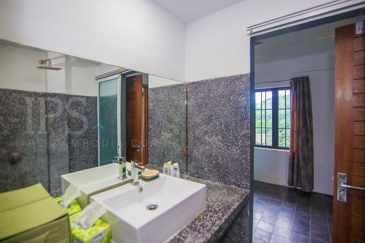 2 Bedroom Apartment for Sale - Daun Penh, Phnom Penhの部屋