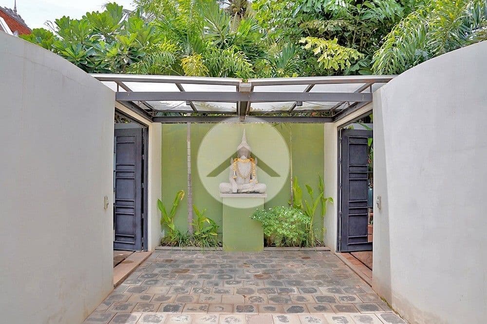 4 Bedroom Villa Kamboja For Sale - Svay Dangkum, Siem Reapの部屋