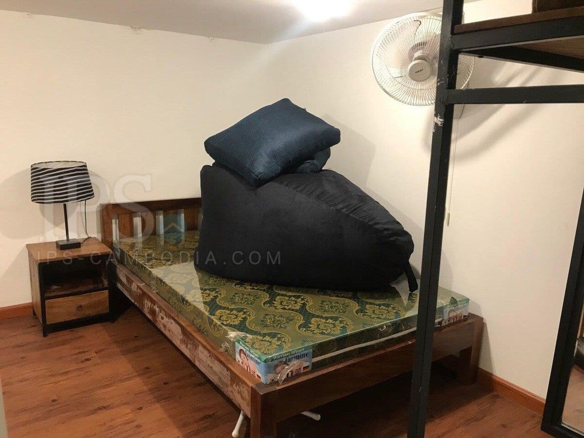 2 Bedroom House For Sale - Daun Penh, Phnom Penhの部屋