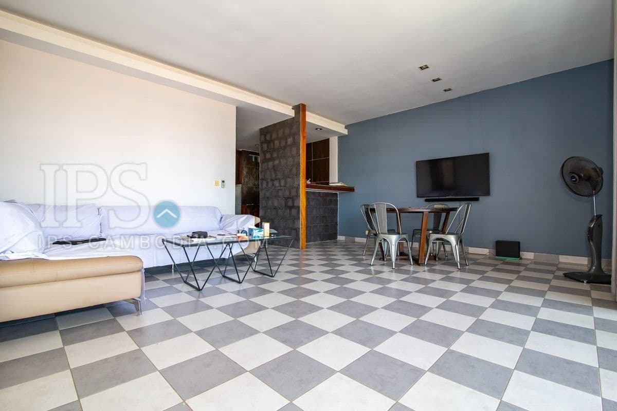 2 Bedroom Apartment For Sale - Toul Kork, Phnom Penhの部屋