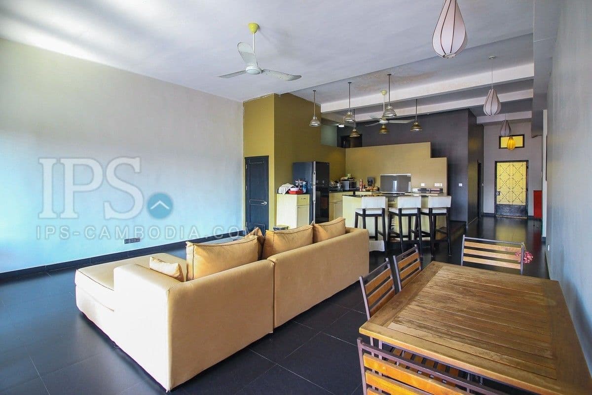 2 Bedroom Flat House  For Sale - Daun Penh, Phnom Penhの部屋