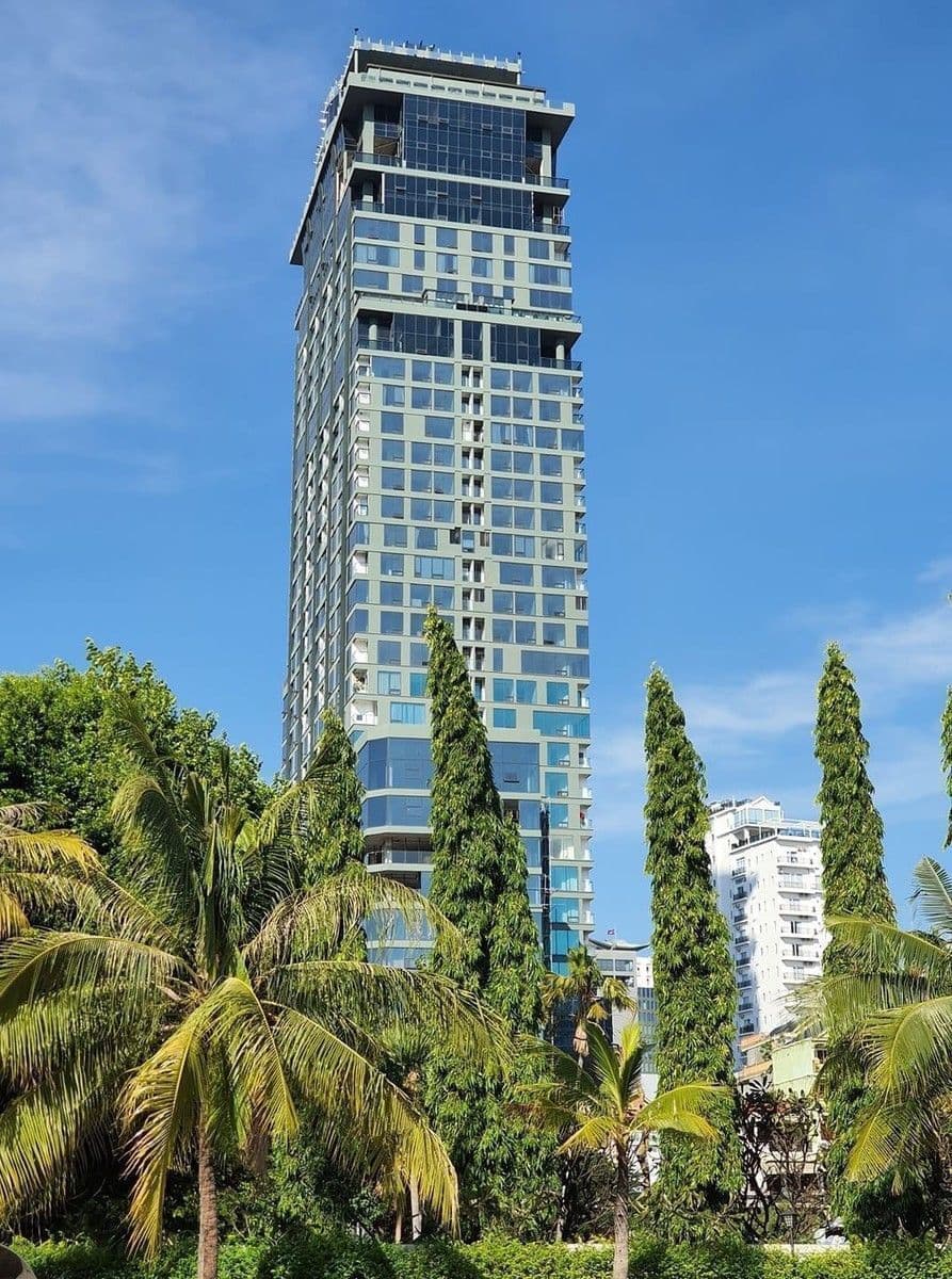 【Resale:07-22C】THE PENTHOUSE RESIDENCEの外観