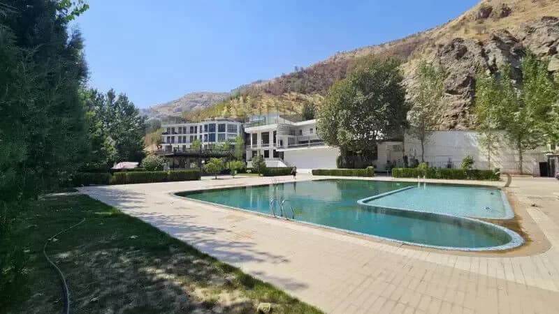 Villa in Varzobの外観