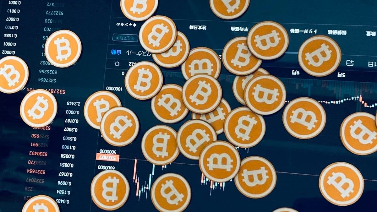 仮想通貨で海外不動産が購入できる!?リスクもしっかりご紹介!